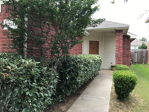 2nd image of 12149 Thicket Bend Dr