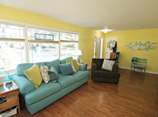 925 S 91st St, West Allis, WI 53214