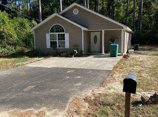167 Broken Bow Trl, Crawfordville, FL 32327