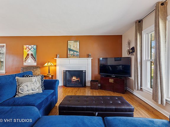 5th image of 93 N Gilbert Ave