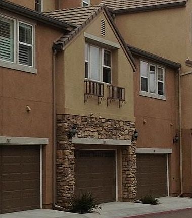 4th image of 1805 Clare Ln