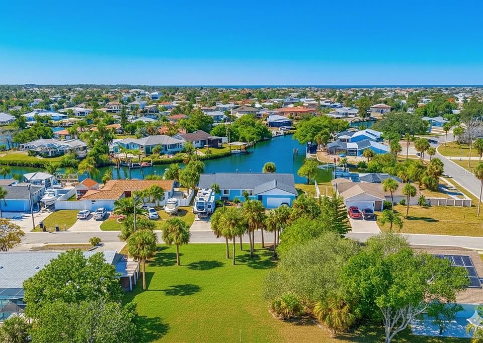 1st image of 6225 Flamingo Dr #38