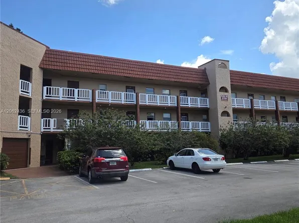 2781 N Pine Island Rd APT 207, Fort Lauderdale, FL 33322