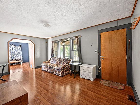 3rd image of 1908 Overlook Ave
