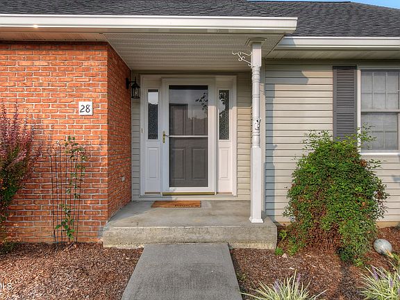 3rd image of 1725 W Lakeview Dr Unit 28