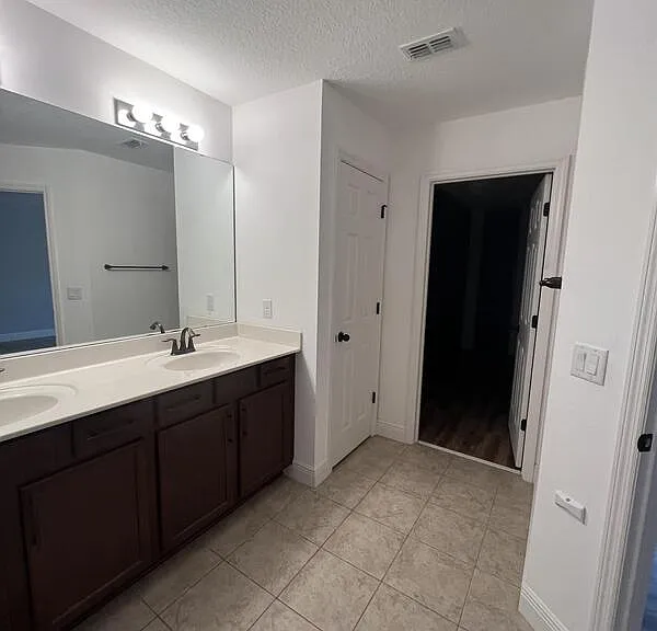 14036 Lonecreek Ave — Photo 26