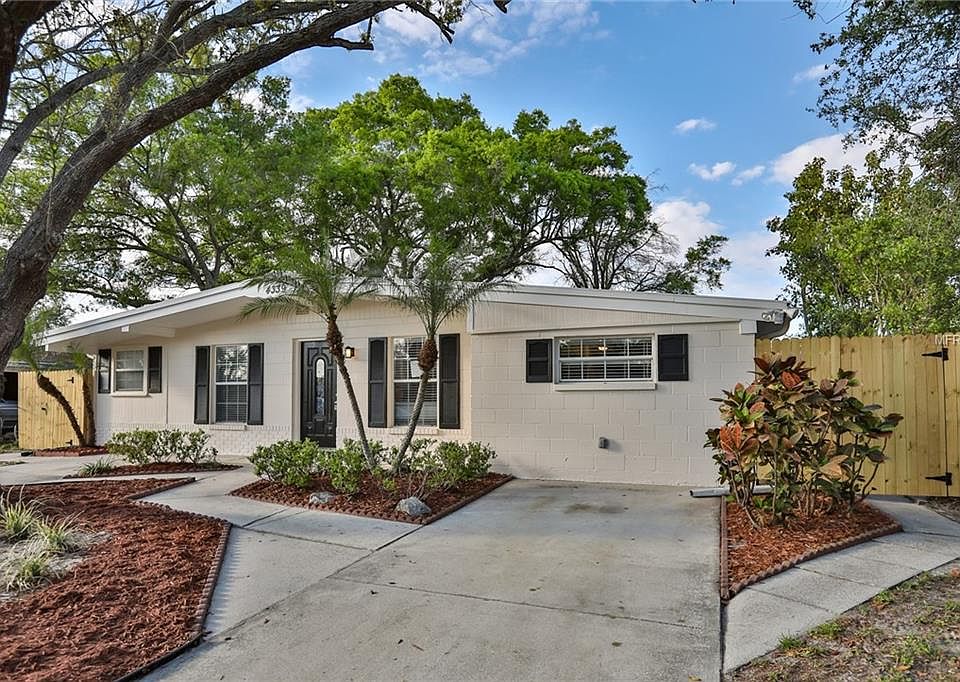 1st image of 4339 Wallace Cir