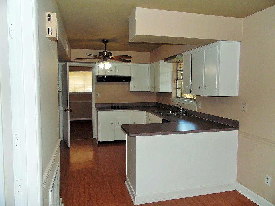 1st image of 27234 Prancer St.