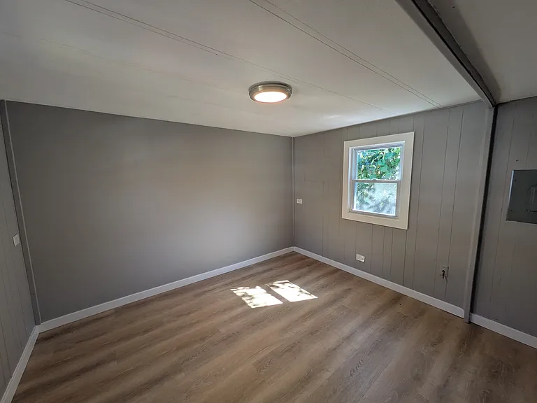 183 N Main St #9 — Photo 8