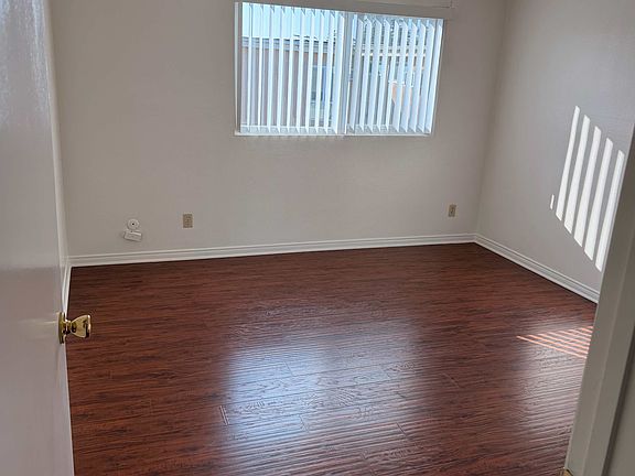 2nd image of 1414 Quintero St #7