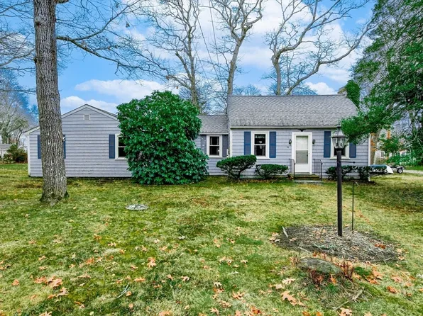 10 Converse Rd, Marion, MA 02738