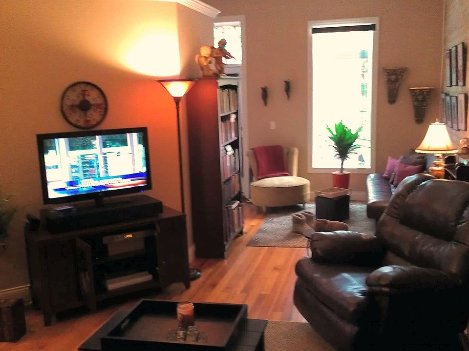 108 #3, Living Room View