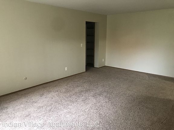 3rd image of 1966 Burton St SE APT 26