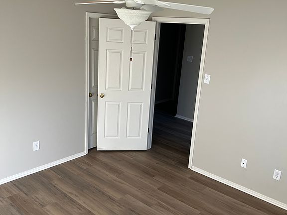 Bedroom #1