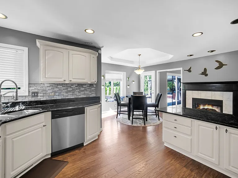 2518 Adamsway Dr — Photo 20