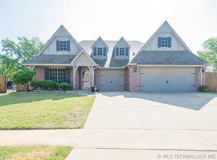 13925 S 91st East Ave, Bixby, OK 74008