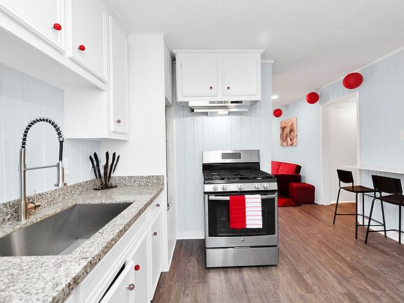4th image of 3339 Simmons St Unit 3
