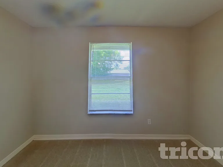 2159 Acorn Mnr — Photo 10