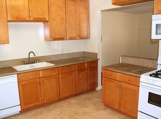 1804 Carnegie Ln #1, Redondo Beach, CA 90278