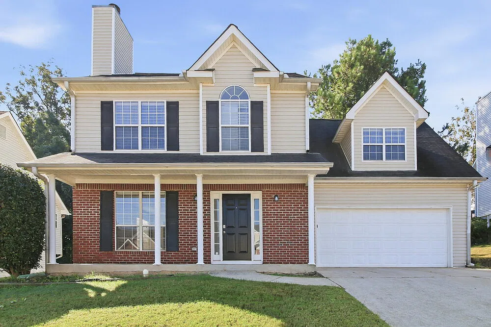 4 bed, 2.5 bath, 1967 sqft, $2,075 — Photo 1