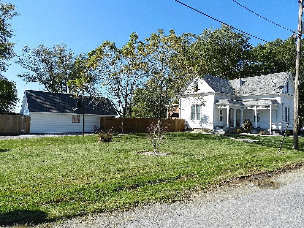 115 Old Floraville Rd photo 1