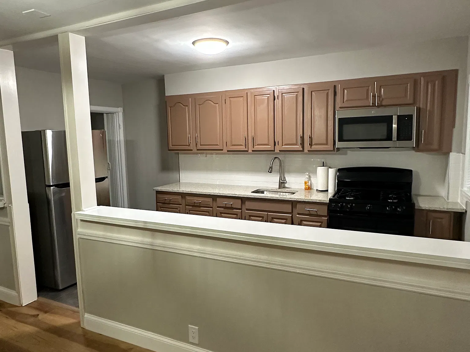 4 bed, 1.5 bath, 1216 sqft, $2,000 — Photo 4
