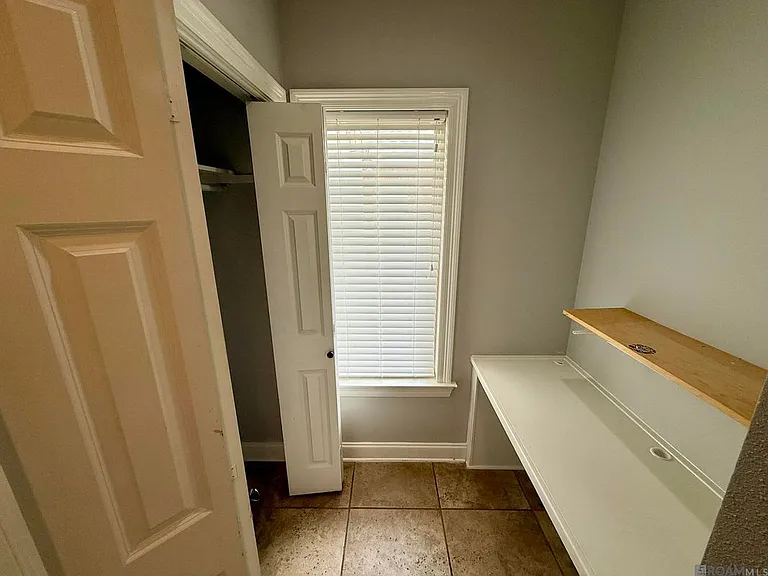 10408 Springtree Ave — Photo 15