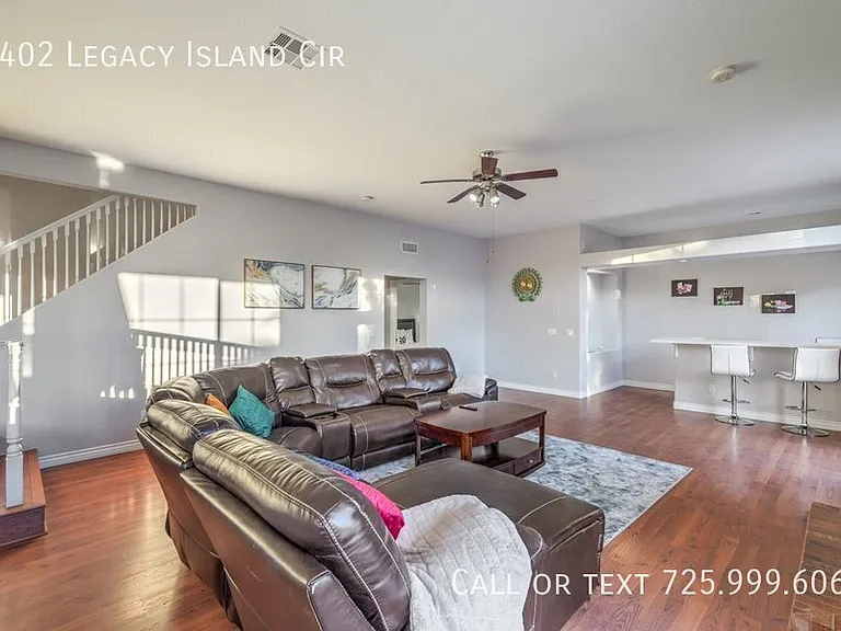2402 Legacy Island Cir — Photo 30