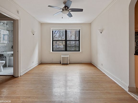 5th image of 1824 N Lincoln Ave #109
