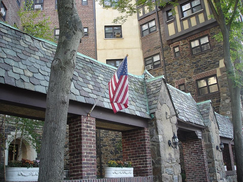 1st image of 1880 Palmer Ave #6