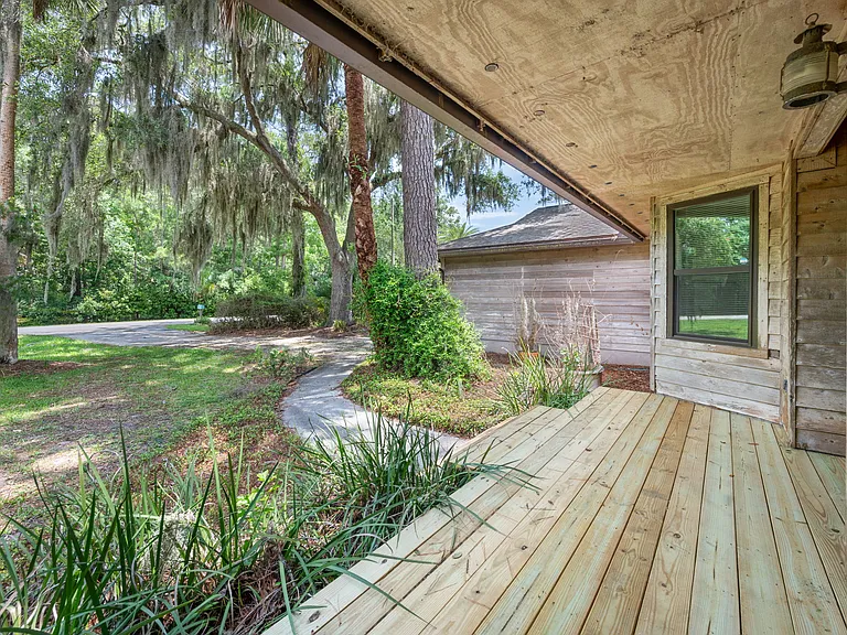 119 Palm Valley Woods Dr — Photo 57