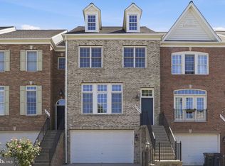 6830 Witton Cir, Gainesville, VA 20155