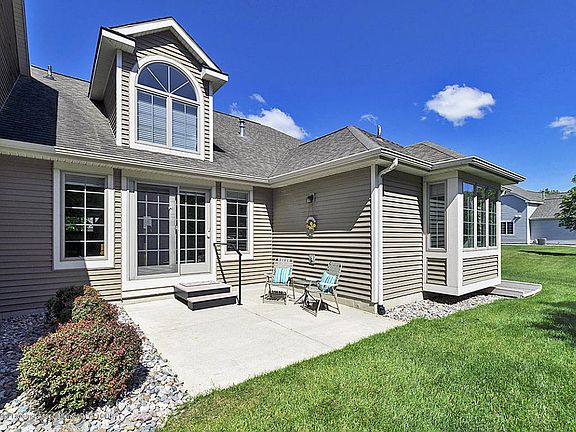 3rd image of 503 Burgenstock Dr #31