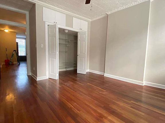 3rd image of 658 Henry St #A
