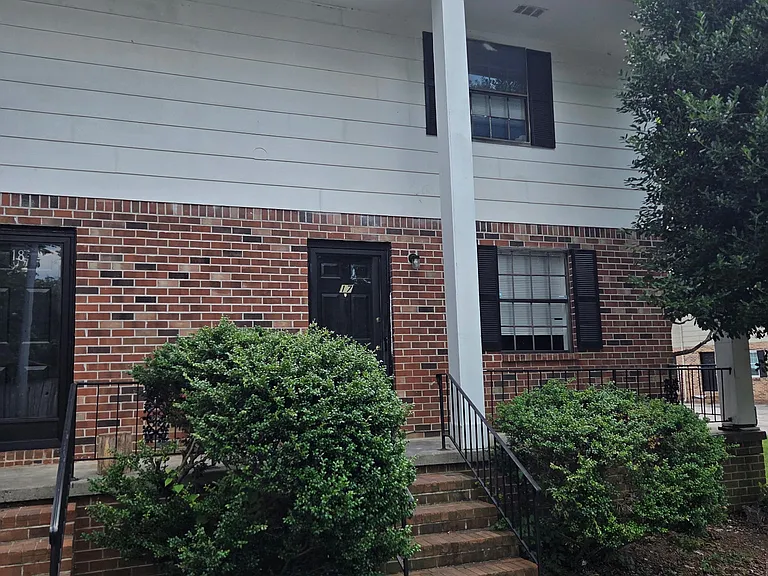 315 Northcrest Cir NE #17 — Photo 1