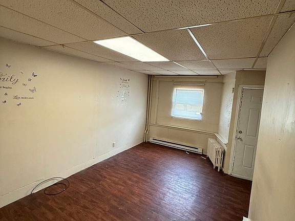 5th image of 53 Hazel St #1L
