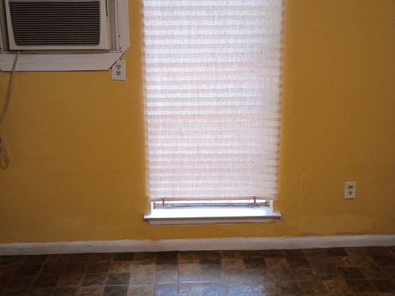 4th image of 1754 Wisteria St