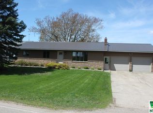 4015 Kingbird Ave, Hospers, IA 51238