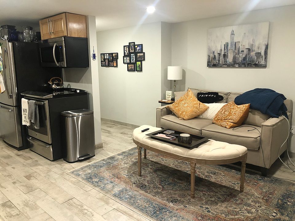 1st image of 5934 Elwood St #4