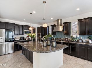 2901 E Iris Dr, Chandler, AZ 85286