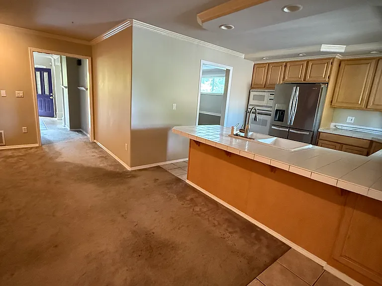 17336 Military Rd S — Photo 5