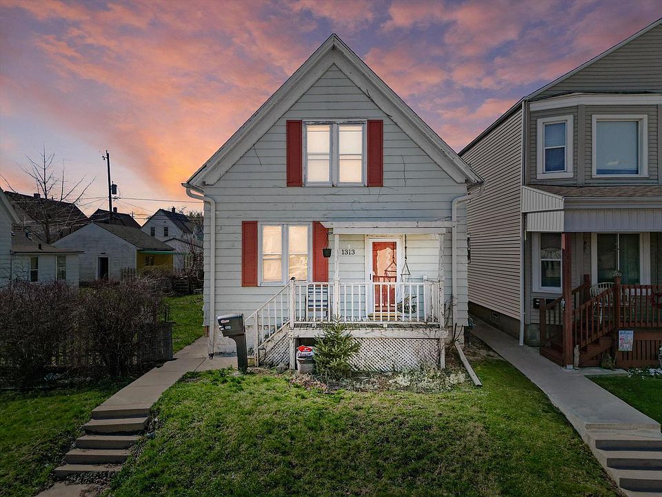 1st image of 1313 Manitoba AVENUE