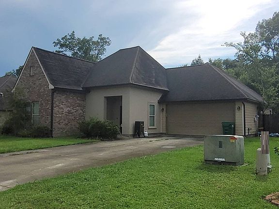 2nd image of 28967 Willow Lake Dr