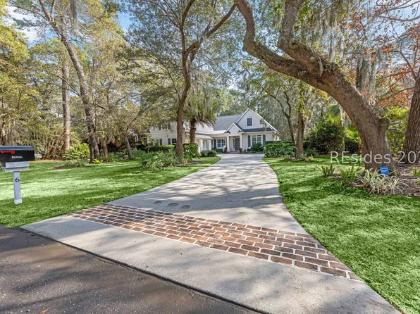 6 Stonewall Cir, Hilton Head Island, SC 29926