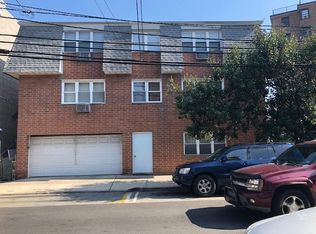412 68th St APT 3, Guttenberg, NJ 07093