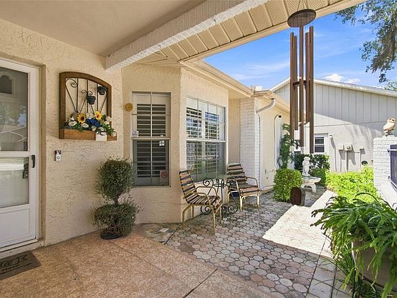 5th image of 9902 SAINT JOSEPH COURT