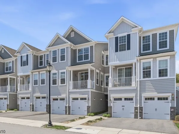 102 Sequoia Dr, Cedar Grove Twp., NJ 07009