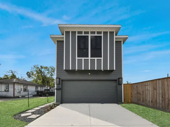 6910 J W Peavy Dr, Houston, TX 77011