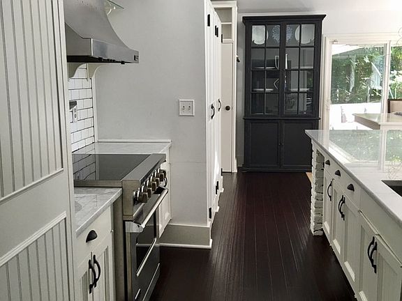4th image of 23 Soundview Dr