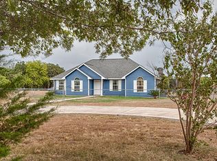 1401 Dezarae APT 1, San Antonio, TX 78253